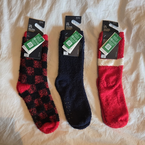 NWT - 3 Pairs Old Navy Winter Coloured Non-Skid/Gripper Socks/Slippers; Size: XL - Picture 13 of 13